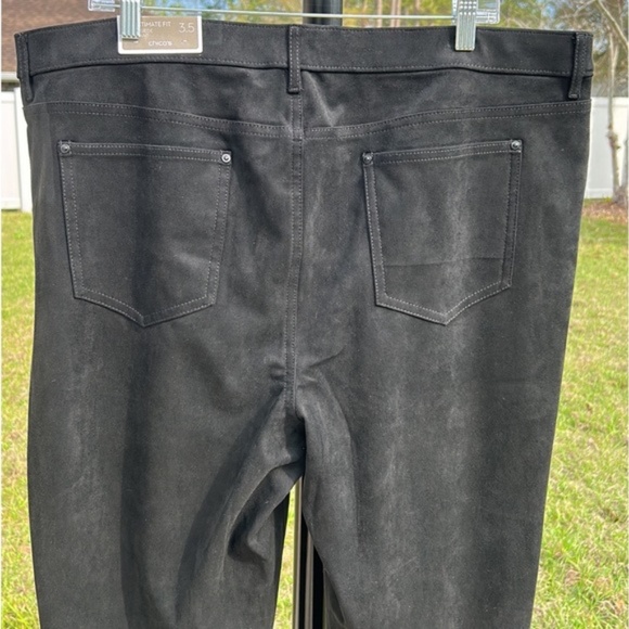 New Chico’s ultimate fit pants w/ pockets - Picture 6 of 16